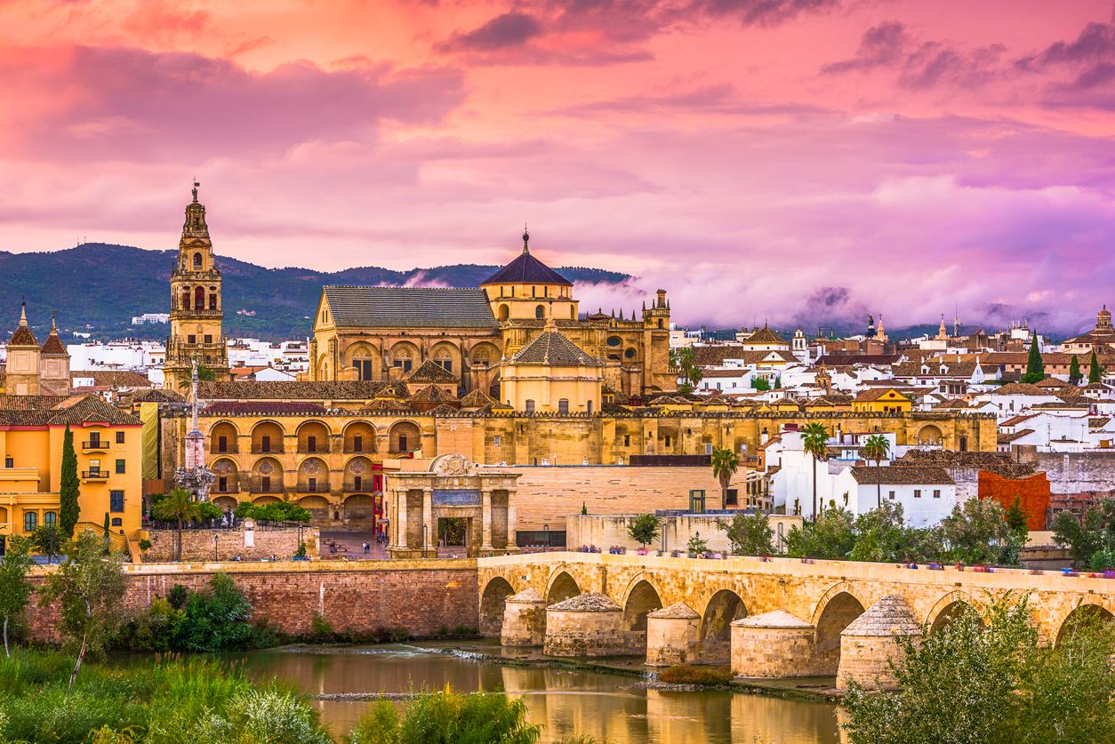 Córdoba: Historias y Curiosidades de la Ciudad de las Mezquitas