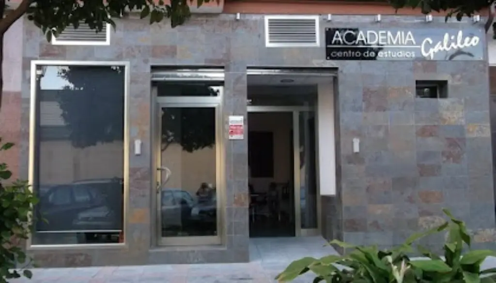 Imagen-del-centro-formativo-Academia-Centro-de-Estudios-Galileo-en-Fuengirola-Malaga