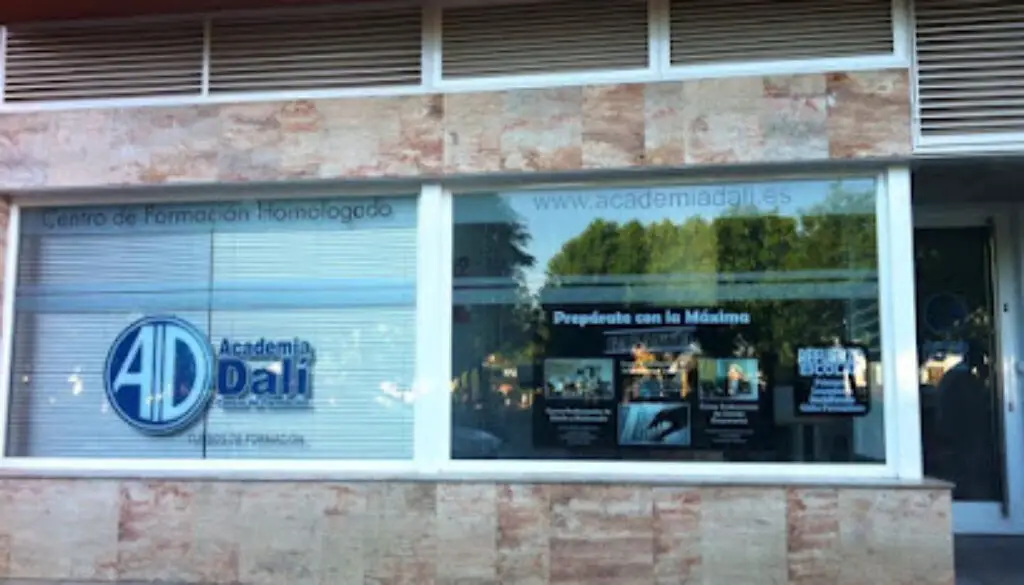 Imagen-del-centro-formativo-Academia-Dali-en-Malagon-Ciudad-Real