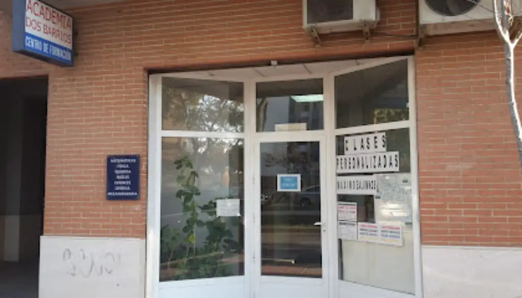 Imagen-del-centro-formativo-Academia-Dos-Barrios-en-Murcia-Murcia