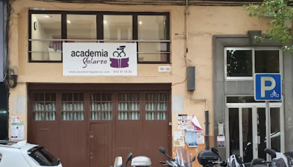 Imagen-del-centro-formativo-Academia-Galarza-en-Pasai-donibane-Guipuzcoa