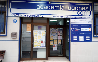 Academia Lugones en Lugones/llugones, Asturias