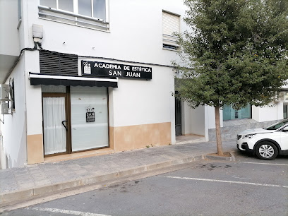 Academia de Peluqueria y Estetica San Juan en Coria, Cáceres