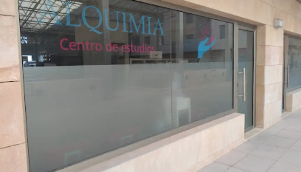 Imagen-del-centro-formativo-Alquimia-Centro-de-Estudios-en-Torre-pacheco-Murcia