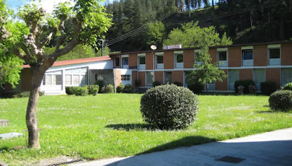 Imagen-del-centro-formativo-Arratiako-Zulaibar-Lanbide-Ikastegia-en-Altzusta-Vizcaya