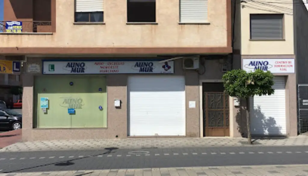 Imagen-del-centro-formativo-Aunomur-en-Calasparra-Murcia