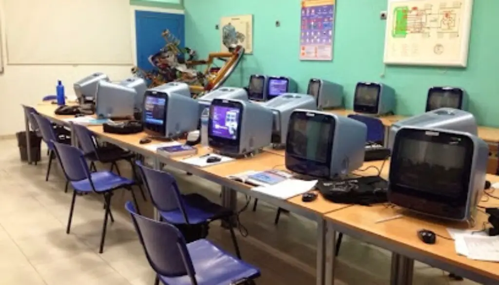 Imagen-del-centro-formativo-Autoescuelas-San-Nicolas-San-Javier-en-San-javier-Murcia