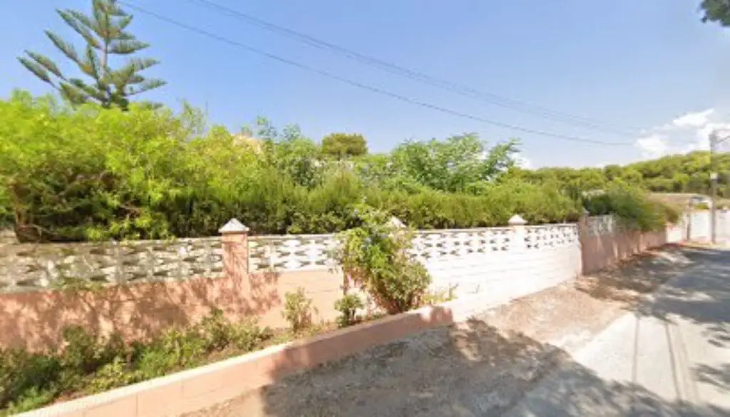 Imagen-del-centro-formativo-Bioperson-en-San-vicente-del-raspeigs-Alicante