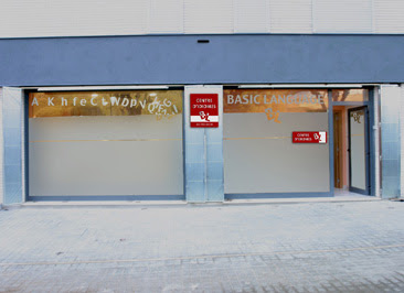 Bl centre d’idiomes en Arenys de munt, Barcelona