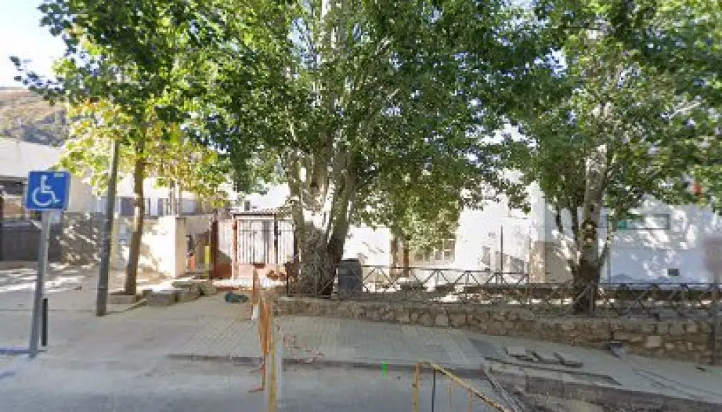 Imagen-del-centro-formativo-C-E-I-P-San-Isicio-en-Cazorla-Jaen