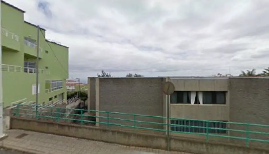 Imagen-del-centro-formativo-CEIP-Agustin-Hernandez-Diaz-en-Quintanas-y-piso-firme-Las-Palmas