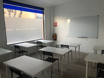 CENTRO DE ESTUDIOS ABACO en Sevilla la nueva, Madrid