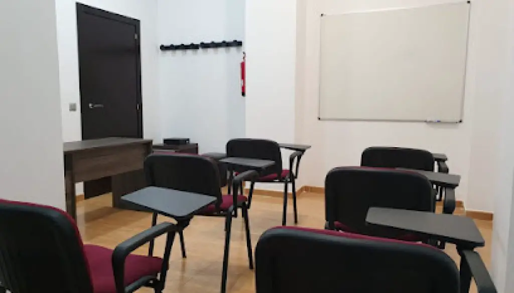 Imagen-del-centro-formativo-CURSOS-ESTETICA-VALENCIA-Centro-de-Estudios-Gran-Via-en-Valencia-Valencia
