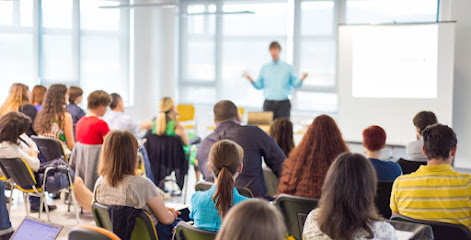 Centro De Estudios Profesionales De Molina Sal en Molina de segura, Murcia