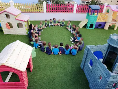 Centro Infantil Boralesa en Bajos y tagoro, Santa Cruz de Tenerife