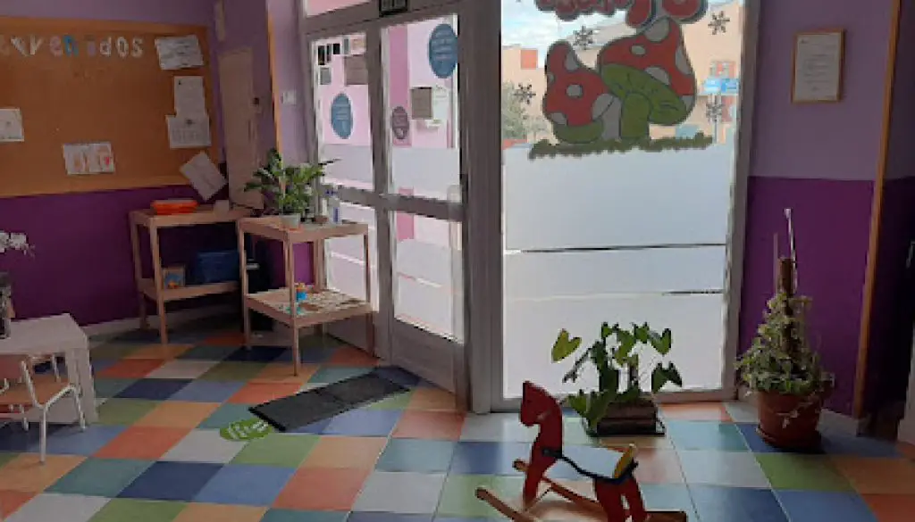 Imagen-del-centro-formativo-Centro-Infantil-La-Fabula-en-Guadalajara-Guadalajara