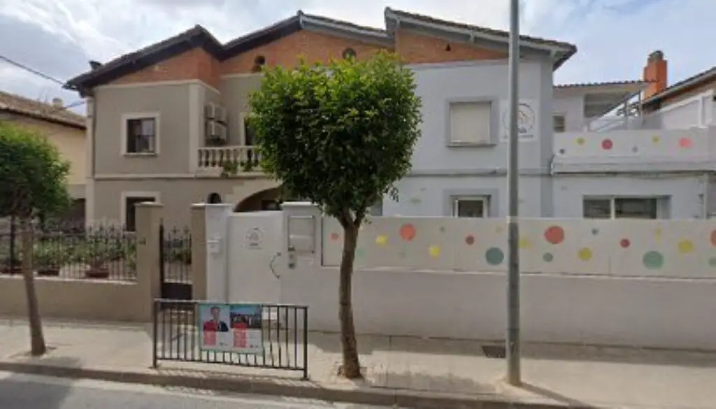 Imagen-del-centro-formativo-Centro-Infantil-Larin-en-Corella-Navarra