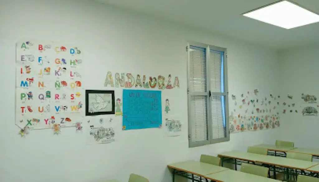 Imagen-del-centro-formativo-Centro-Publico-de-Educacion-de-Personas-Adultas-los-Alcores-en-Carmona-Sevilla