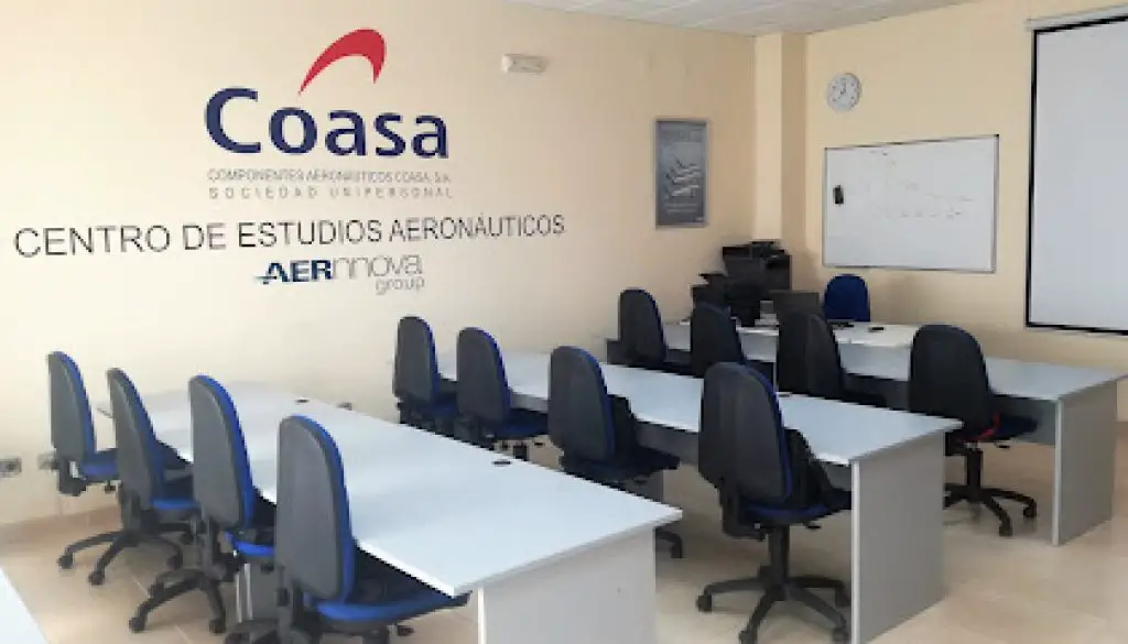 Imagen-del-centro-formativo-Centro-de-Estudios-Aeronauticos-COASA-en-Valinas-Orense