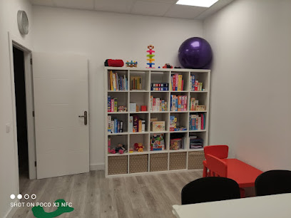 Centro de Tratamientos Especializados Agora Adeje: logopedia, pedagogia, psicologia, terapia ocupacional y fisioterapia en Adeje, Santa Cruz de Tenerife