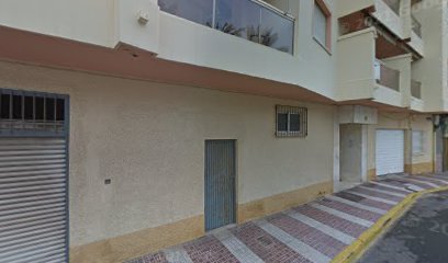Centro de ensenanza Mar de versos en Adra, Almería