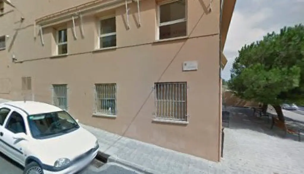 Imagen-del-centro-formativo-Centro-de-formacion-para-adultos-Maria-Verdaguer-en-Figueres-Gerona