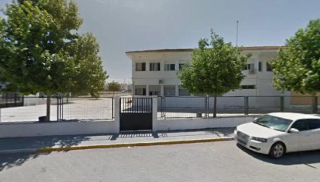 Imagen-del-centro-formativo-Colegio-Publico-Azorin-en-Villarrasa-Huelva