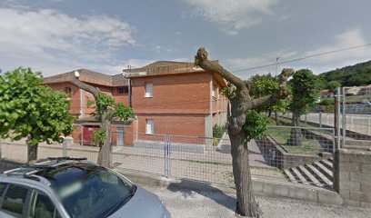 Escuela Gaspar de Queralt en Amer, Gerona
