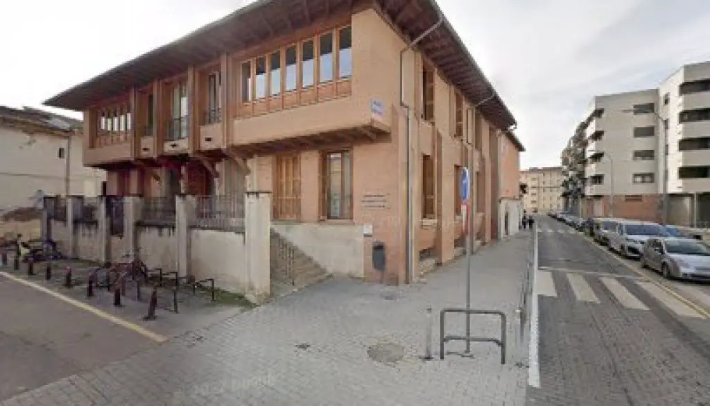 Imagen-del-centro-formativo-Escuela-de-Musica-Hilarion-Eslava-en-Burladaburlata-Navarra