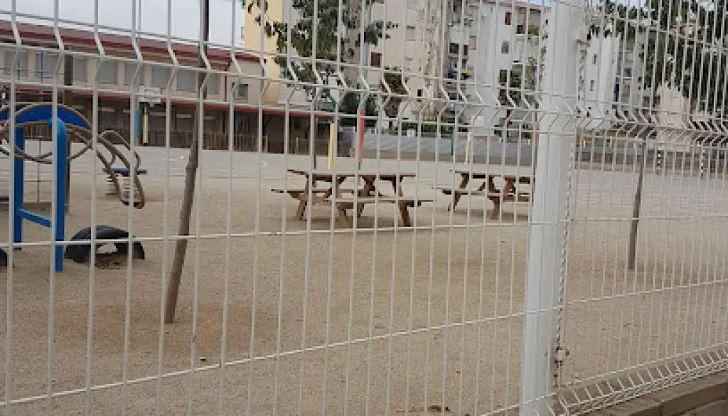 Imagen-del-centro-formativo-Escuela-publica-El-Sitjar-en-Linyola-Lerida