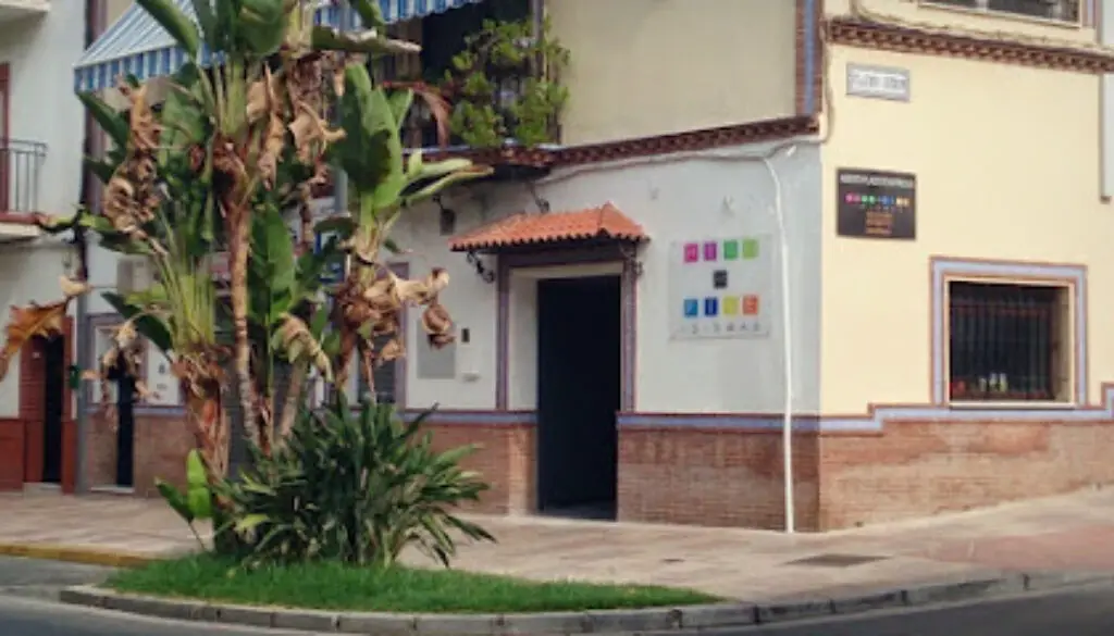 Imagen-del-centro-formativo-High-Five-Languages-en-Alcala-de-guadaira-Sevilla