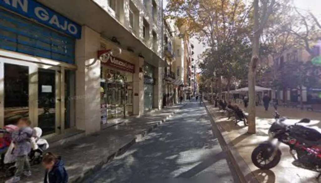 Imagen-del-centro-formativo-INSTITUTO-FORMATIVO-DOGA-en-L´-hospitalet-llobregat-Barcelona