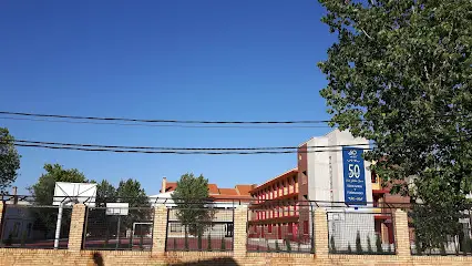Instituto de Educacion Secundaria «Julian Zarco» en Mota del cuervo, Cuenca