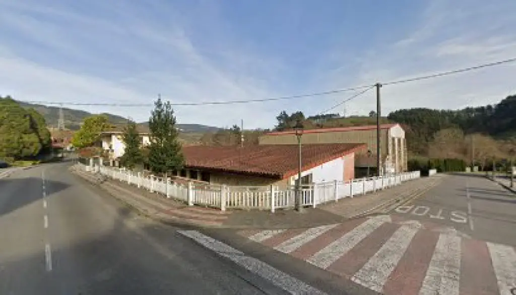Imagen-del-centro-formativo-KZgunea-Fruiz-en-Aldai-Vizcaya