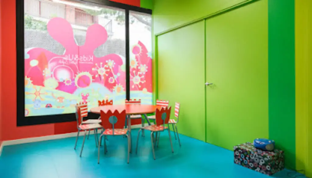 Imagen-del-centro-formativo-KidsUs-Angles-per-a-nens-en-Torredembarra-Tarragona