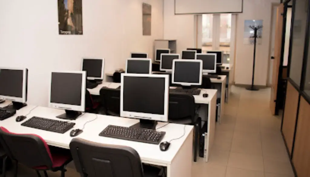 Imagen-del-centro-formativo-Multimedia-Tarragona-SL-en-Tarragona-Tarragona