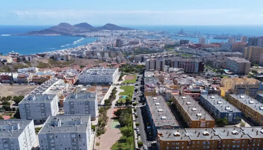 Imagen-del-centro-formativo-RobotDroniCa-en-Agaete-Las-Palmas