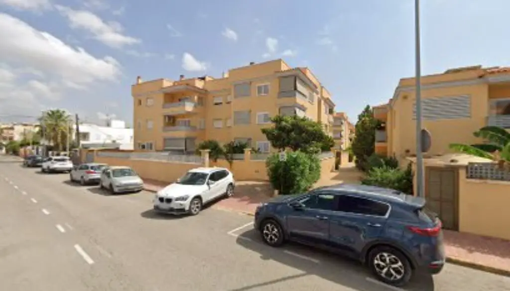 Imagen-del-centro-formativo-The-Funny-Mum-Ibiza-en-Santa-Eularia-des-Riu-Baleares