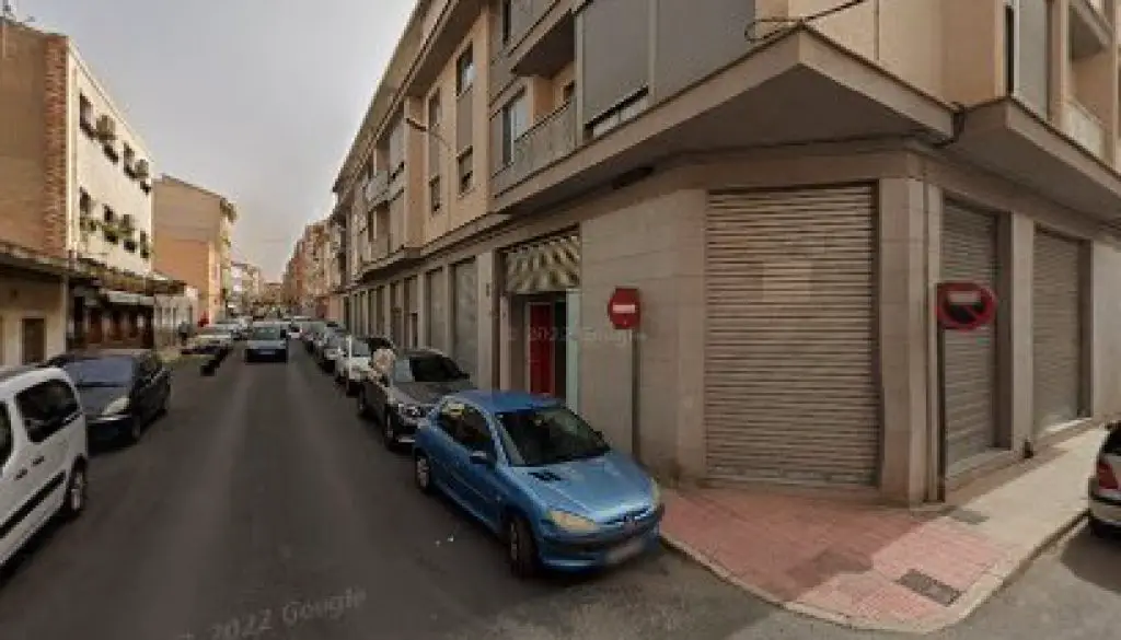 Imagen-del-centro-formativo-ikon-school-en-Petrer-Alicante